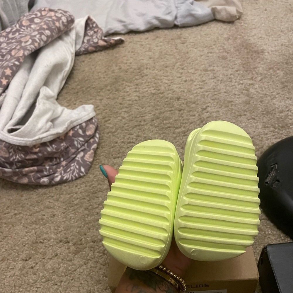 Like new hard to get toddler Yeezy slides